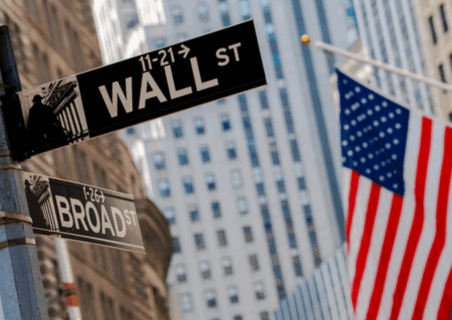 Exxon and Chevron Top Estimates With Oil Output Increases