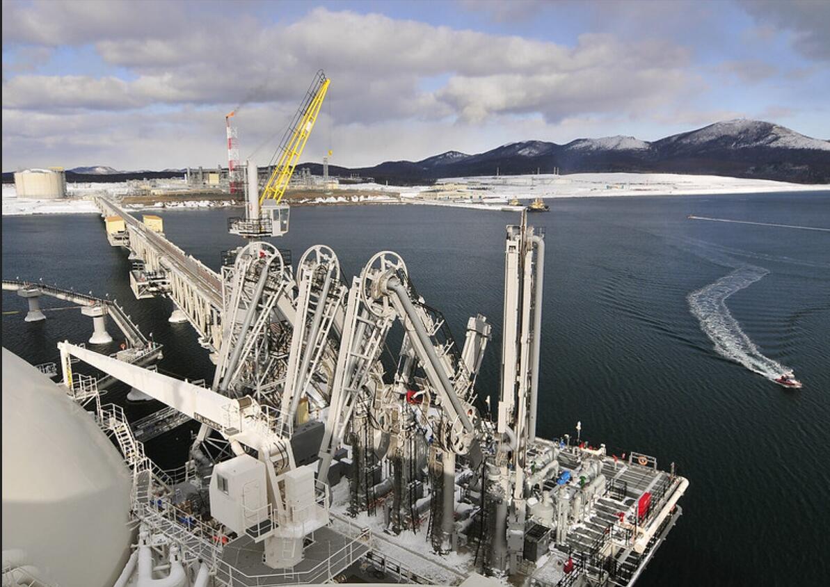 ExxonMobil’s Far East “RUexit” Deals Blow to Rosneft’s LNG Ambitions