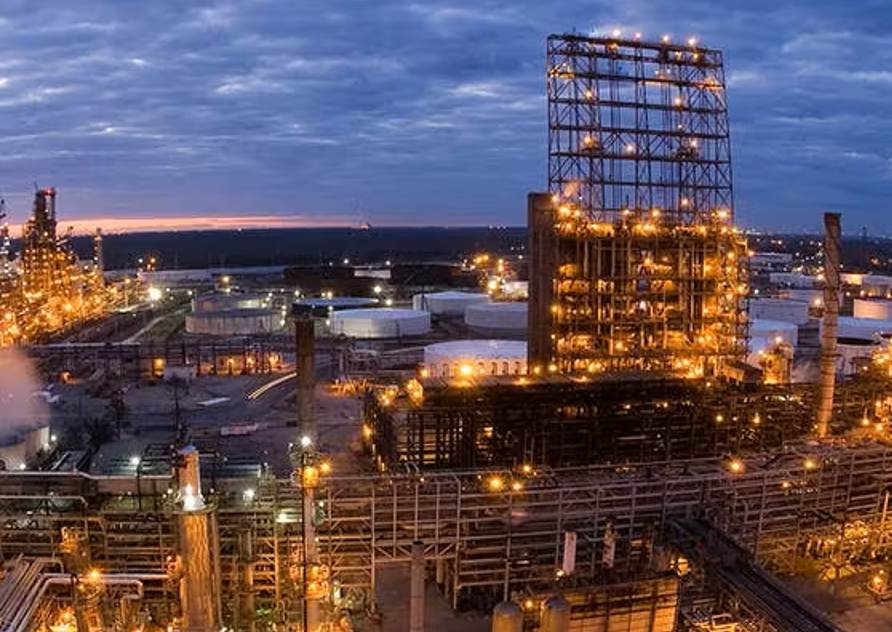 Valero’s refining segment drives higher 2025 earnings